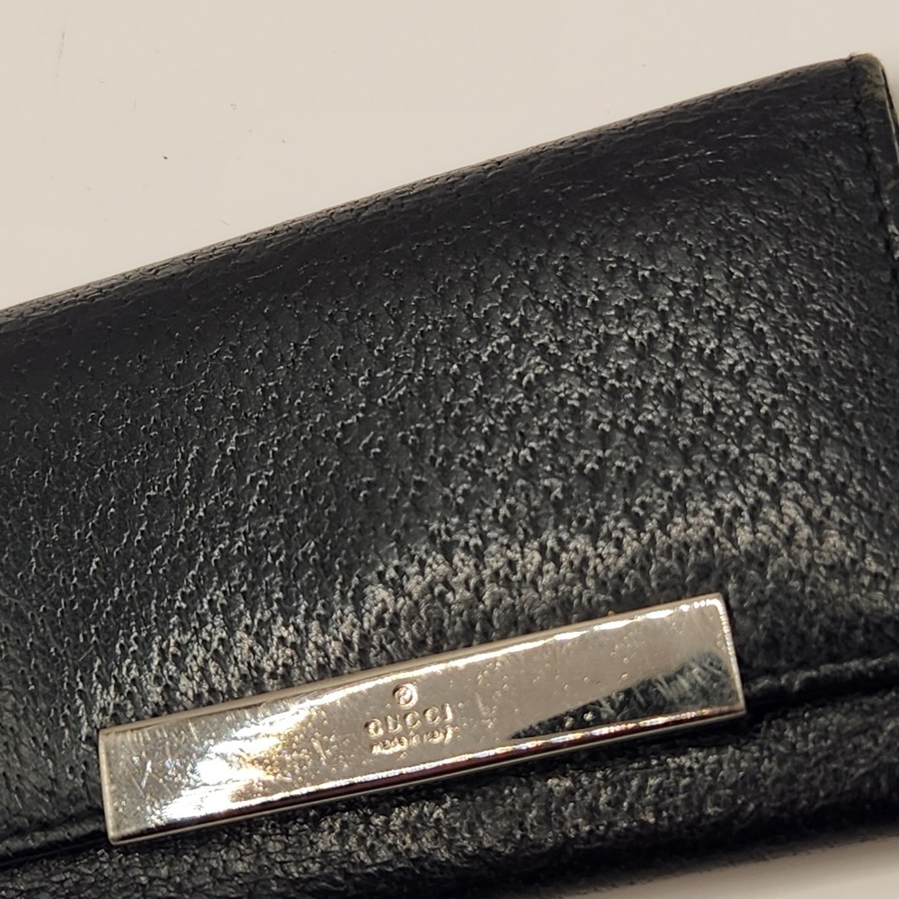 GUCCI Vintage Black Textured Leather 6-Key Holder Case Wallet Silver Metal Bar - Picture 2 of 10